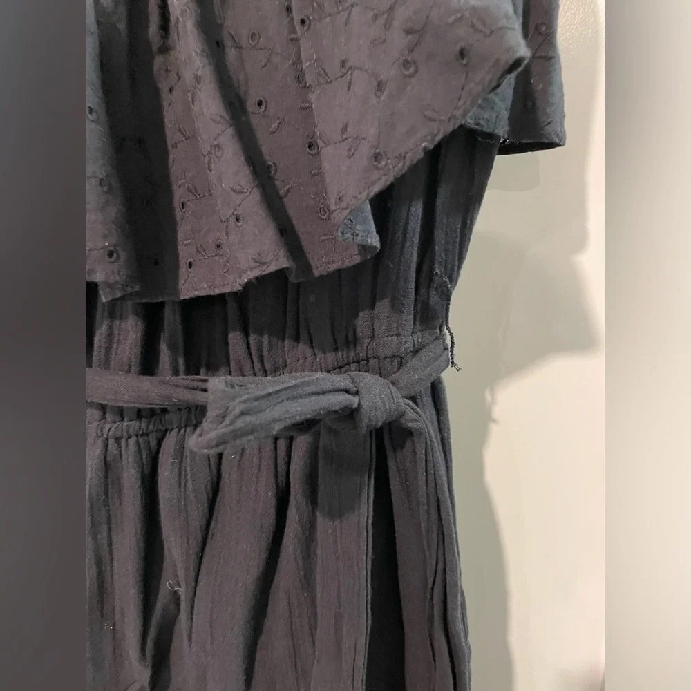 Black strapless eyelet detail dress with ruffle trim - Picture 3 of 4